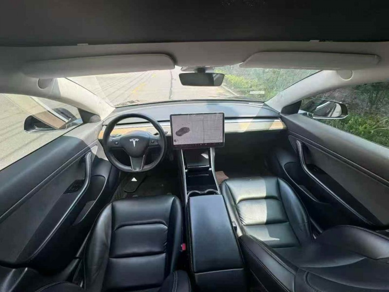20年烟台特斯拉MODEL 3