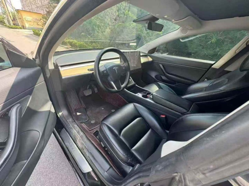 20年烟台特斯拉MODEL 3