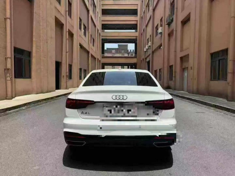 22年重庆市奥迪A4L