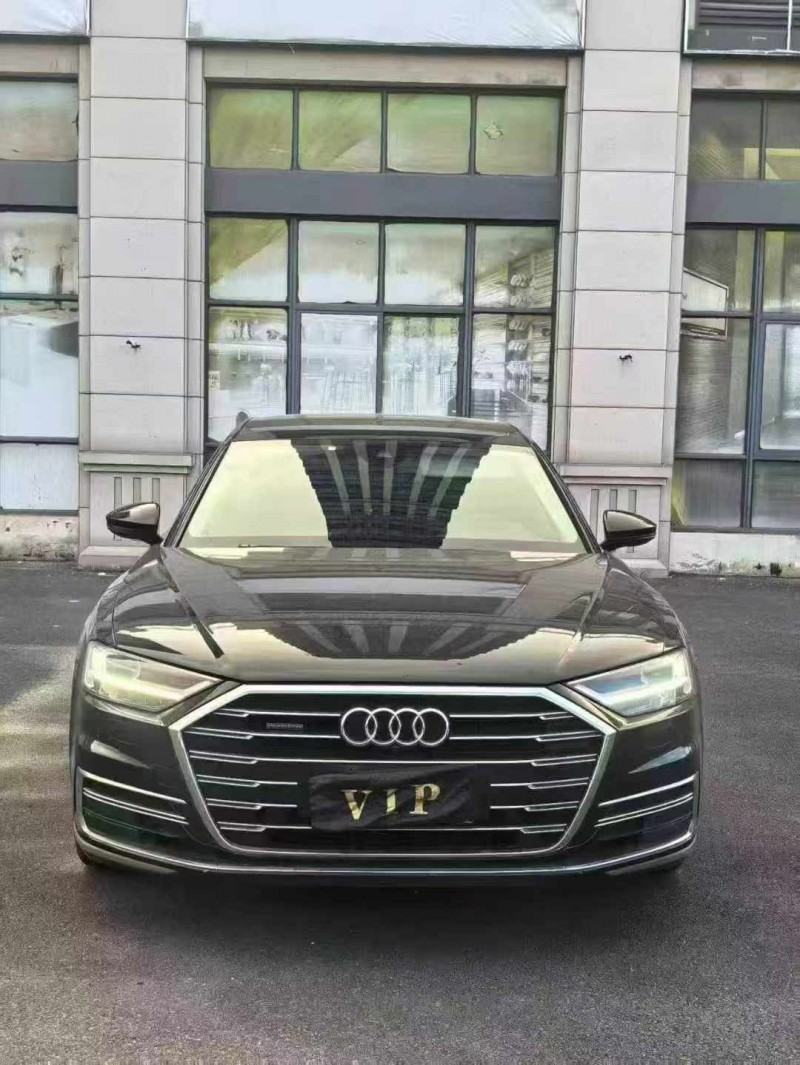 21年漳州奥迪A8L