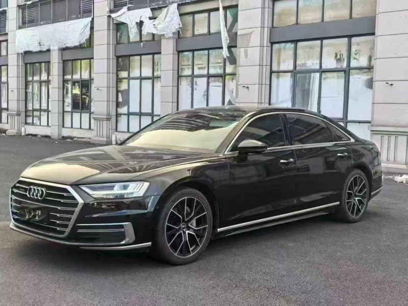 21年漳州奥迪A8L