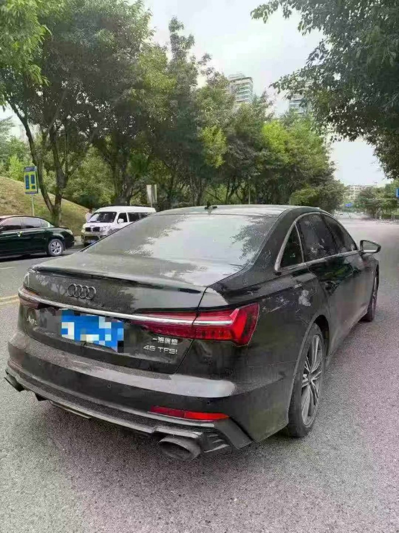 23年重庆市奥迪A6L