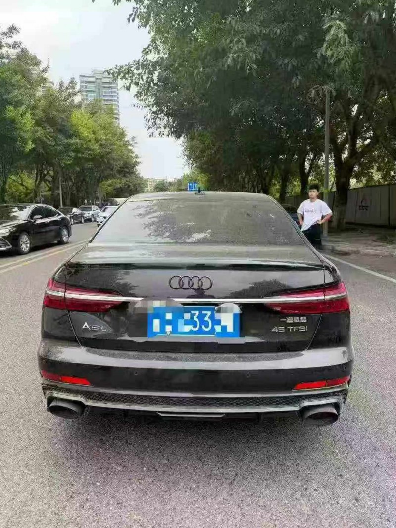 23年重庆市奥迪A6L