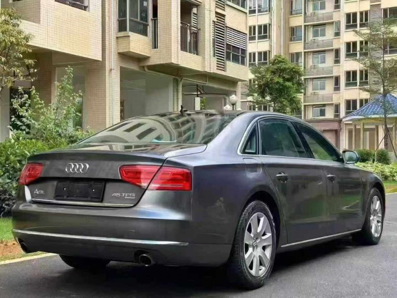 14年深圳奥迪A8L