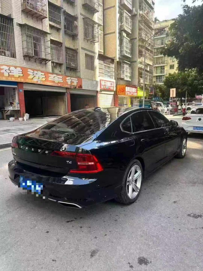 18年泸州沃尔沃S90