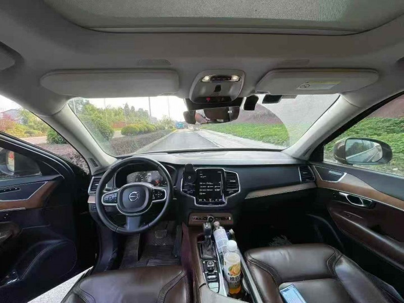 18年重庆市沃尔沃XC90