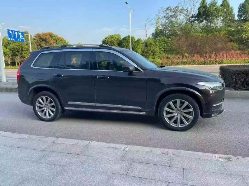 18年重庆市沃尔沃XC90