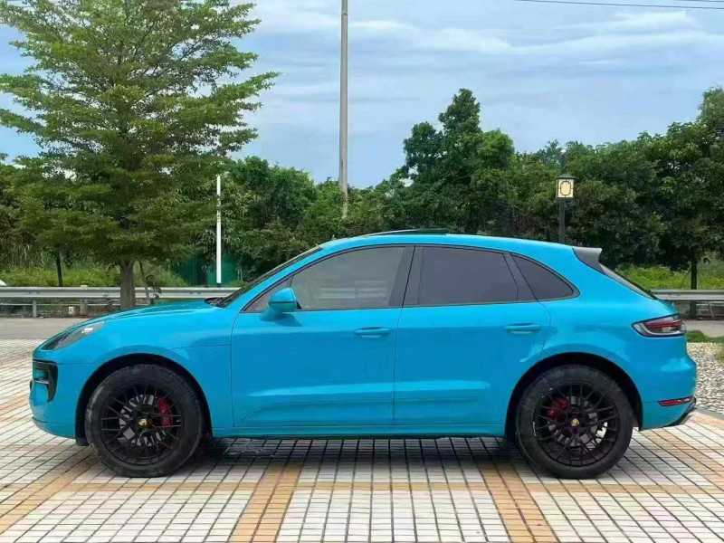 19年珠海保时捷Macan