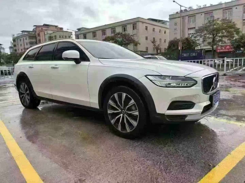 23年汕头沃尔沃V90