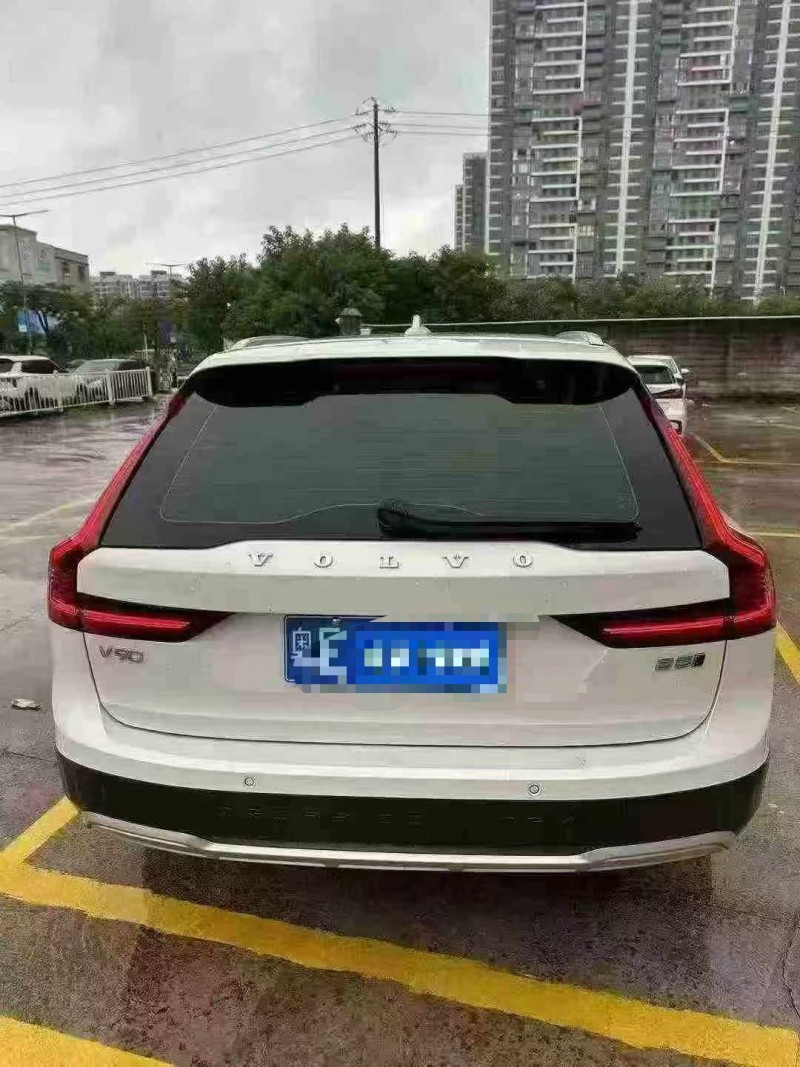 23年汕头沃尔沃V90