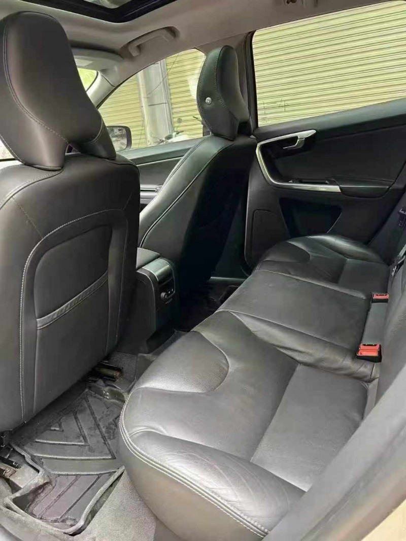 17年遵义沃尔沃XC60