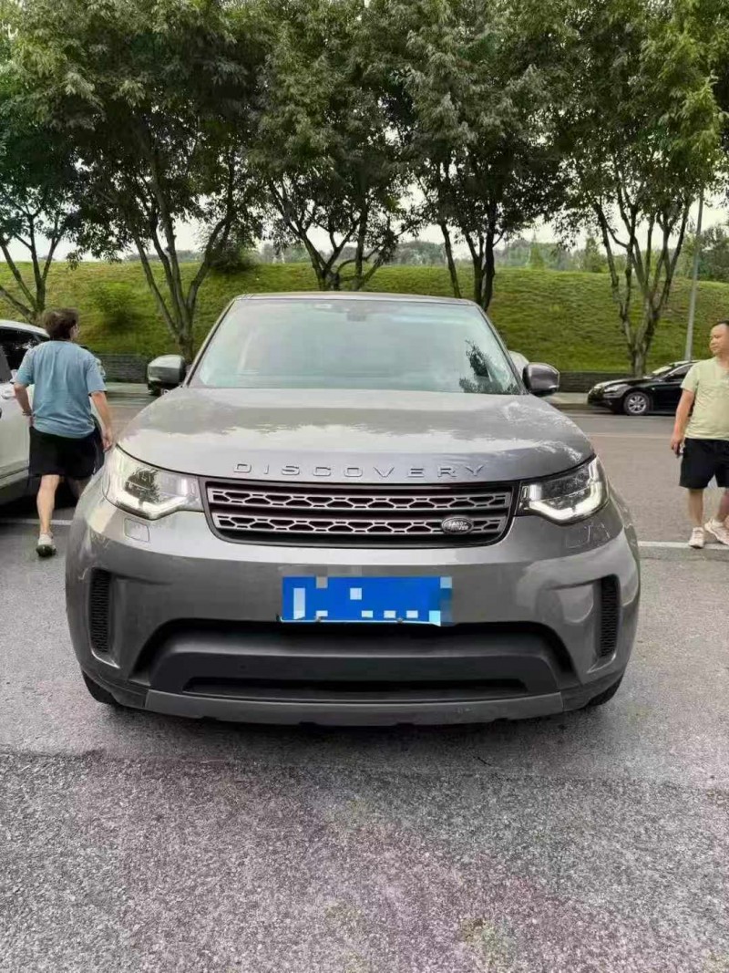 20年重庆市路虎发现5