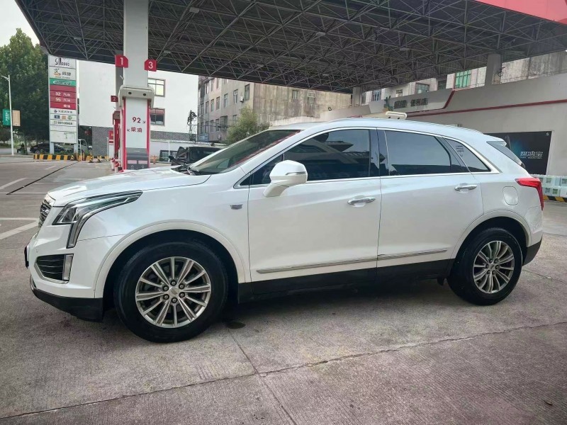 16年九江凯迪拉克XT5