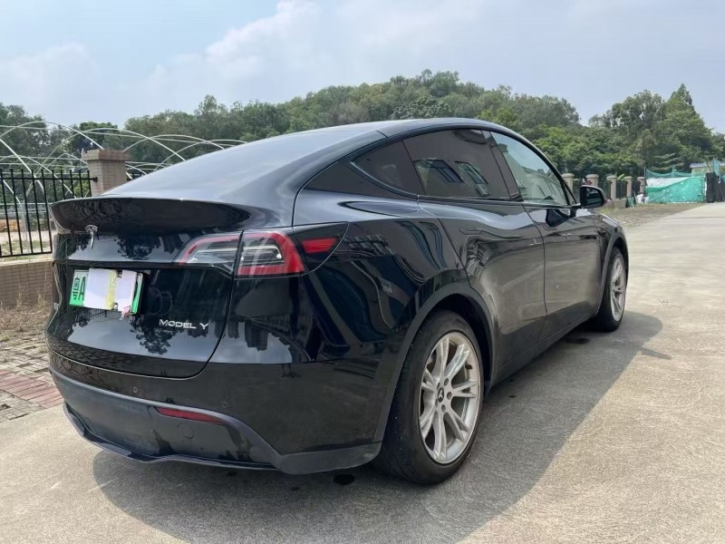 23年深圳特斯拉MODEL Y