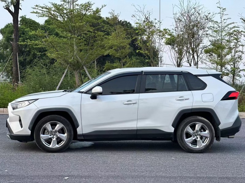 21年珠海丰田RAV4荣放
