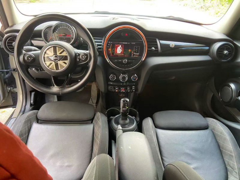 19年韶关宝马MINI