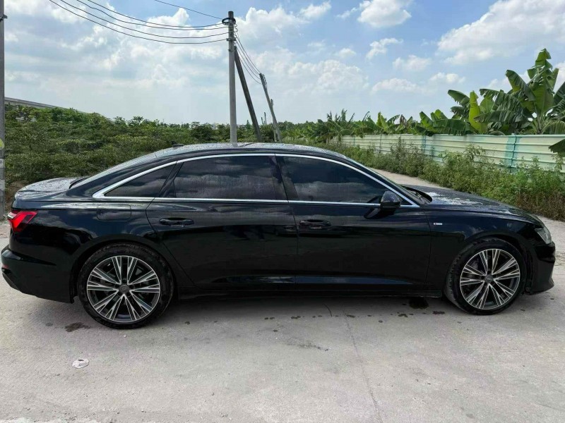 21年深圳奥迪A6L