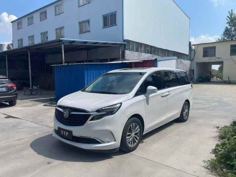 21年青岛别克GL8