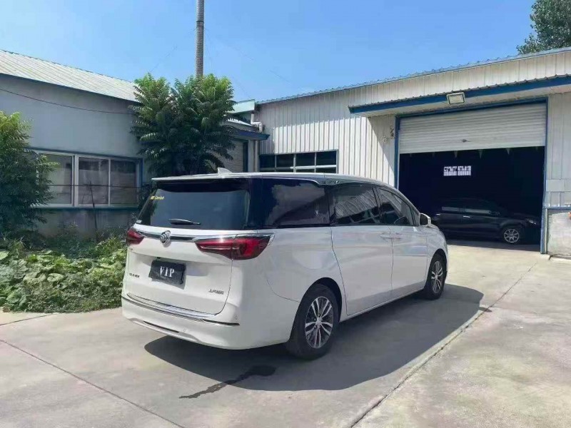 21年青岛别克GL8
