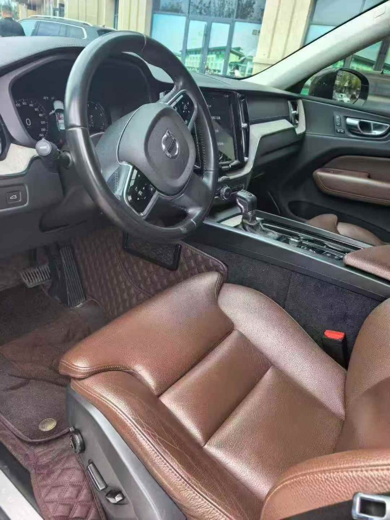19年秦皇岛沃尔沃XC90