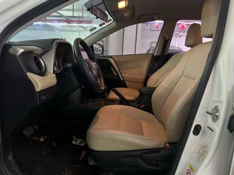 16年广州丰田RAV4荣放