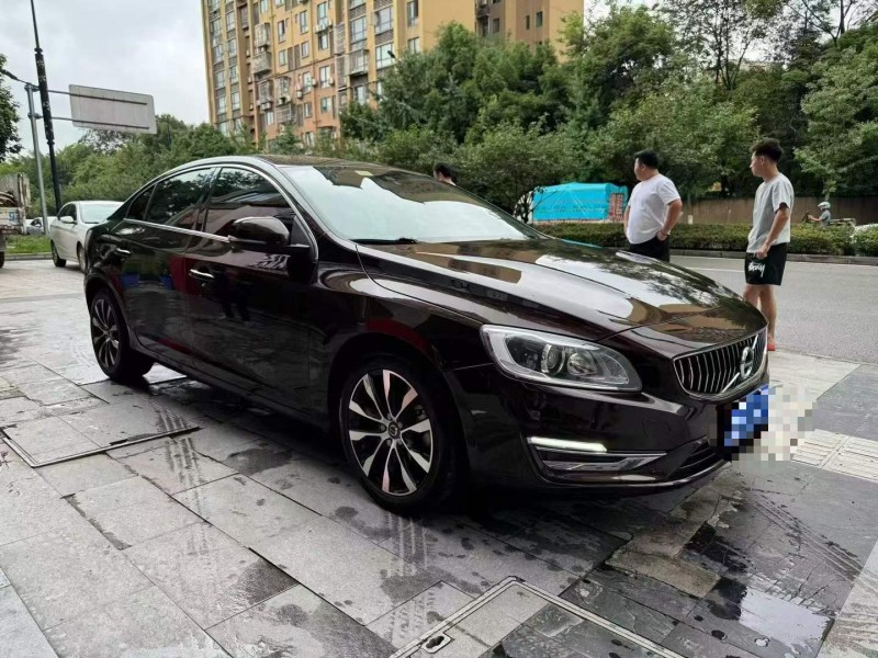 19年重庆市沃尔沃S60L