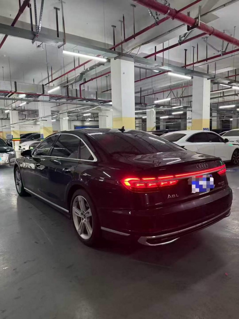 23年重庆市奥迪A8L