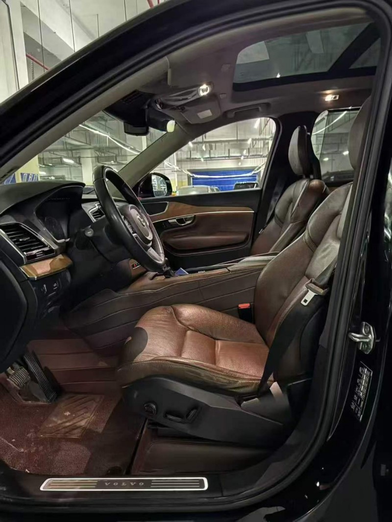 20年重庆市沃尔沃XC90