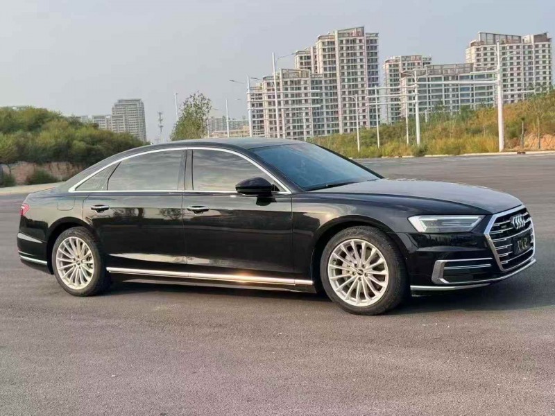 20年邯郸奥迪A8L