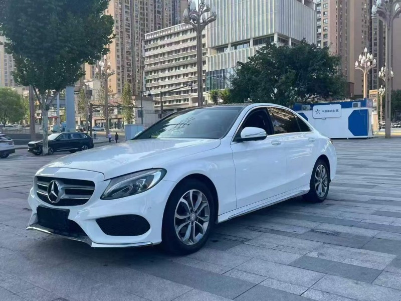 15年重庆市奔驰C