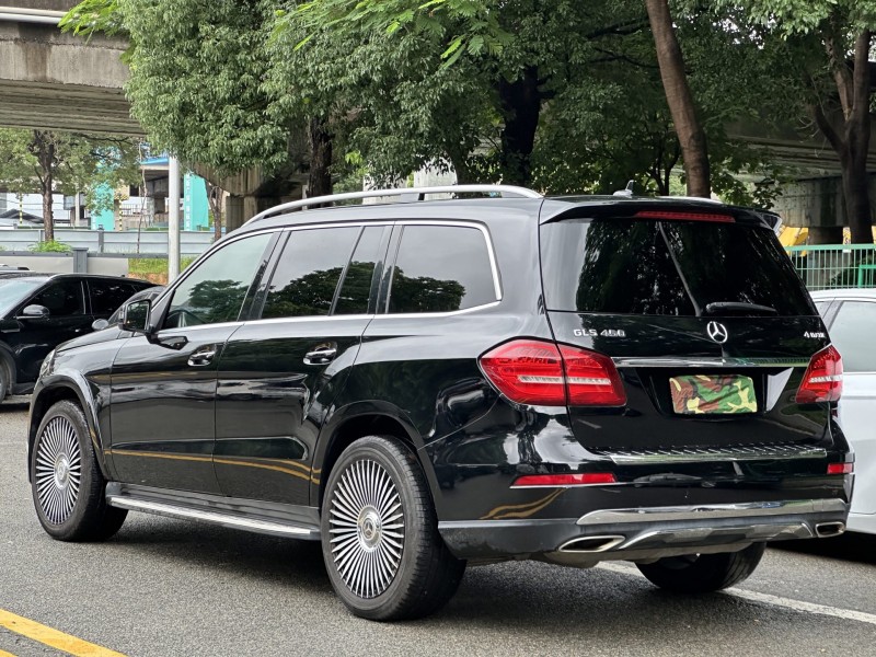 18年东莞市奔驰GLS