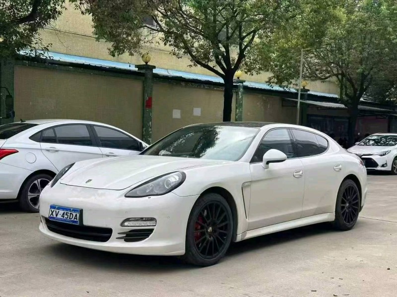 13年广州保时捷帕拉梅拉