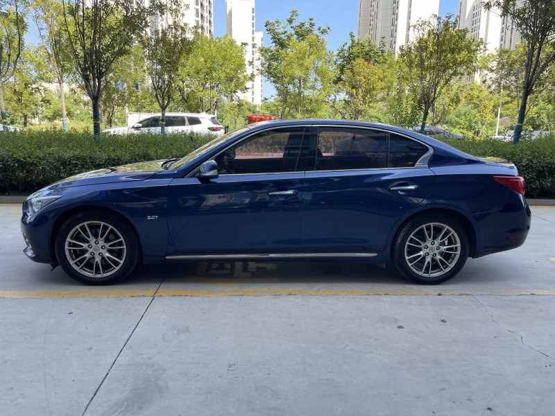 17年济宁英菲尼迪Q50L