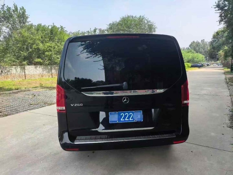 21年石家庄奔驰V