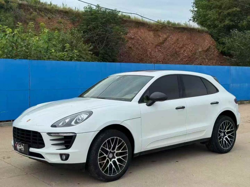 16年东营保时捷Macan