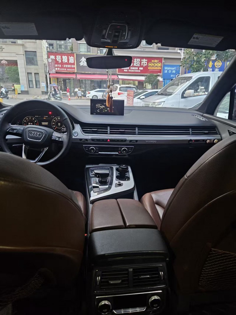 20年武汉奥迪Q7