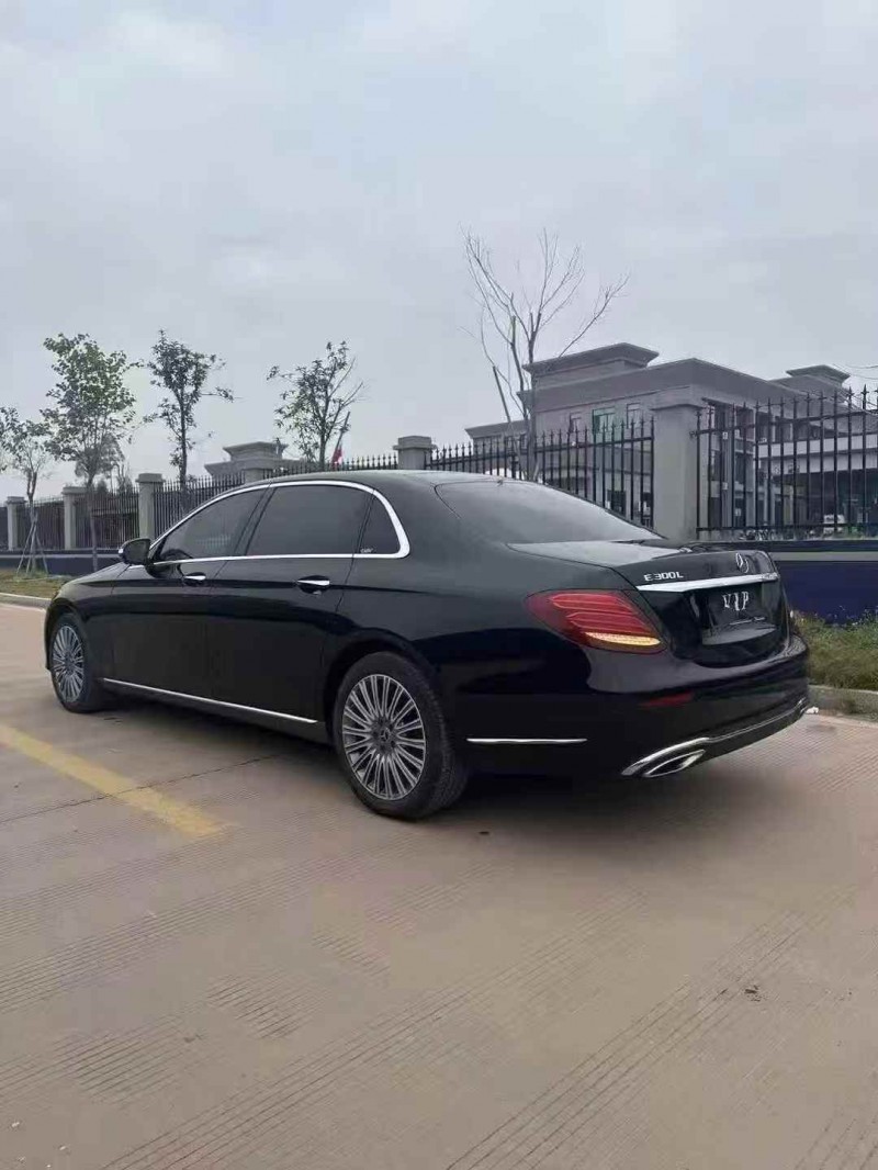 20年梧州奔驰E
