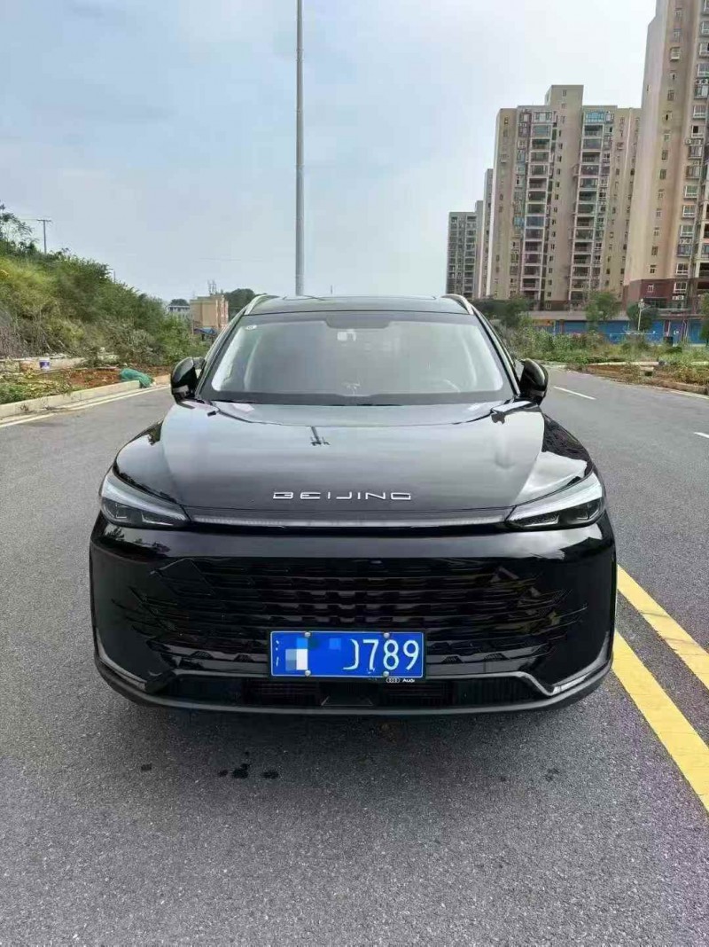 23年邵阳北汽制造X7
