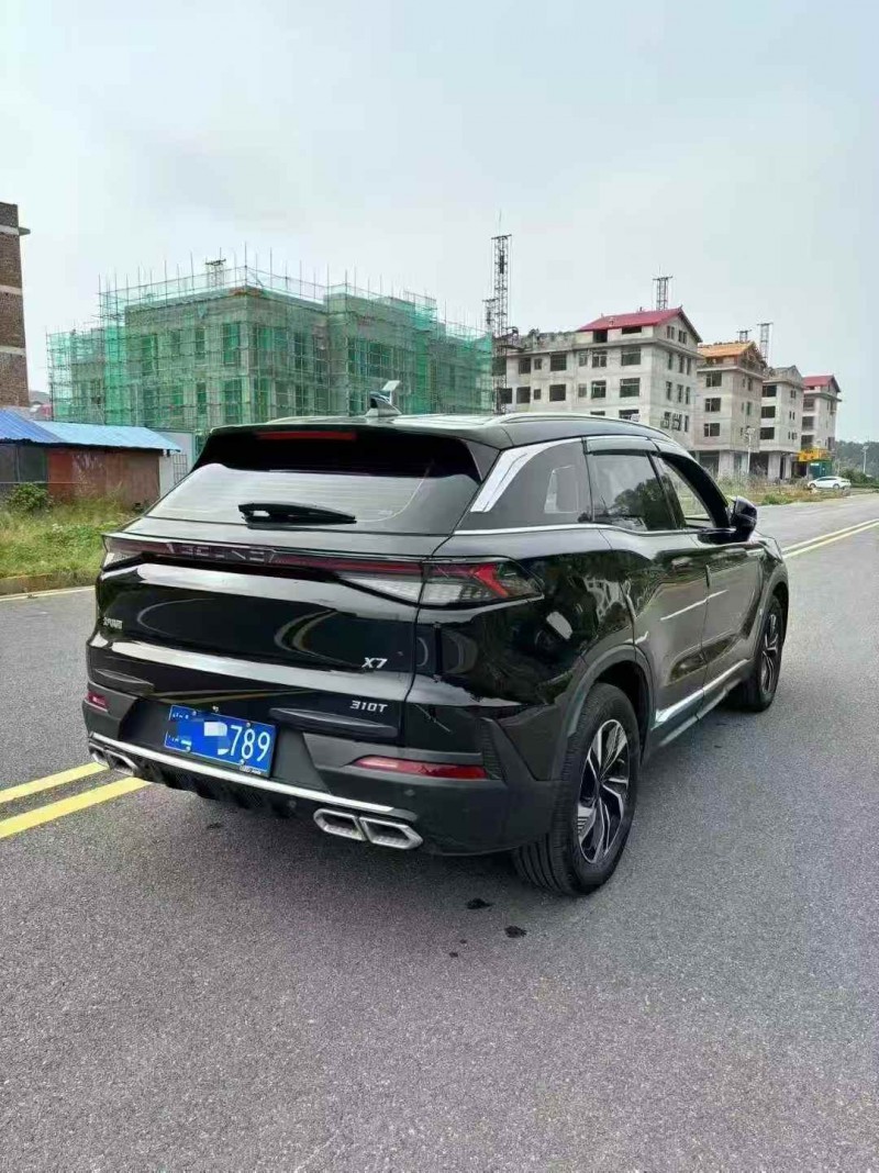 23年邵阳北汽制造X7