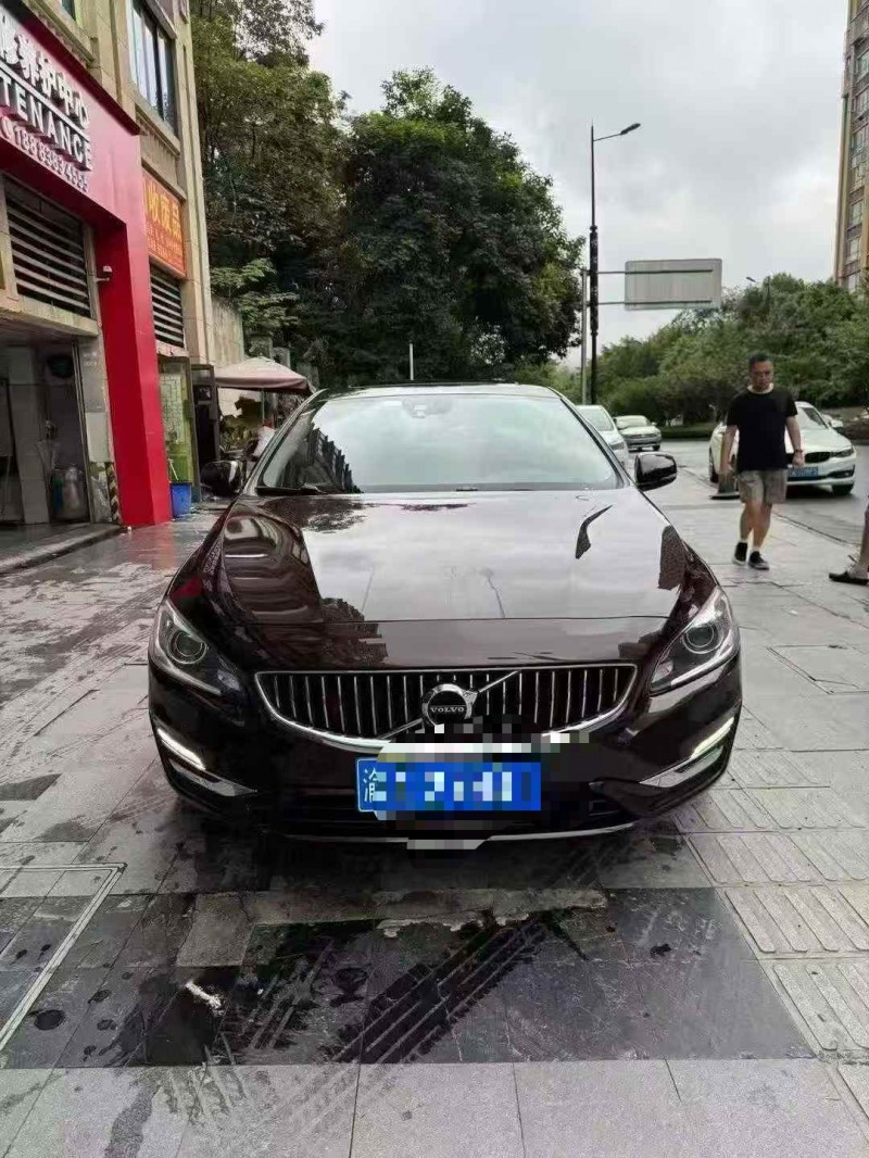 19年重庆市沃尔沃S60L