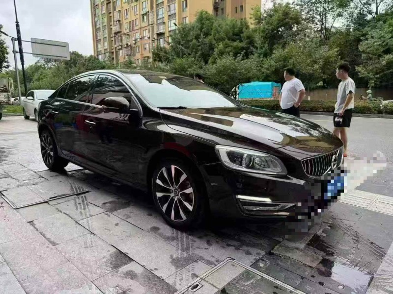 19年重庆市沃尔沃S60L