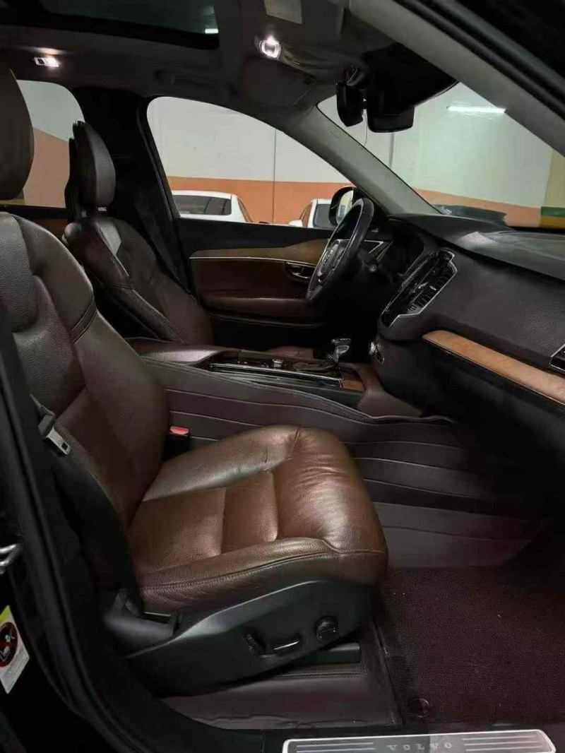 20年重庆市沃尔沃XC90