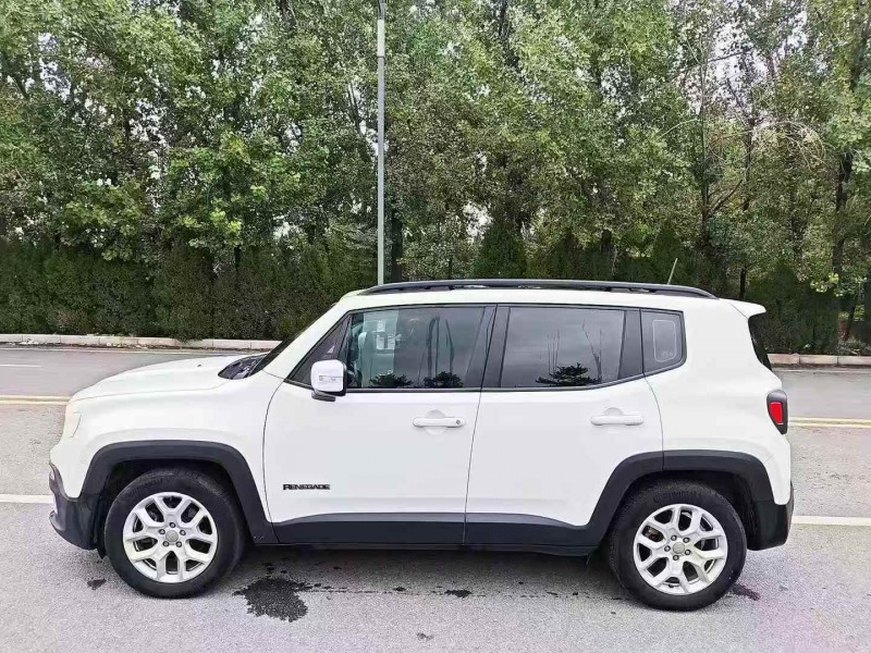18年平顶山Jeep自由侠