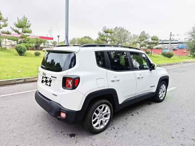 18年平顶山Jeep自由侠