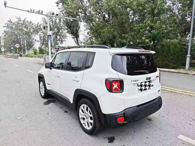 18年平顶山Jeep自由侠