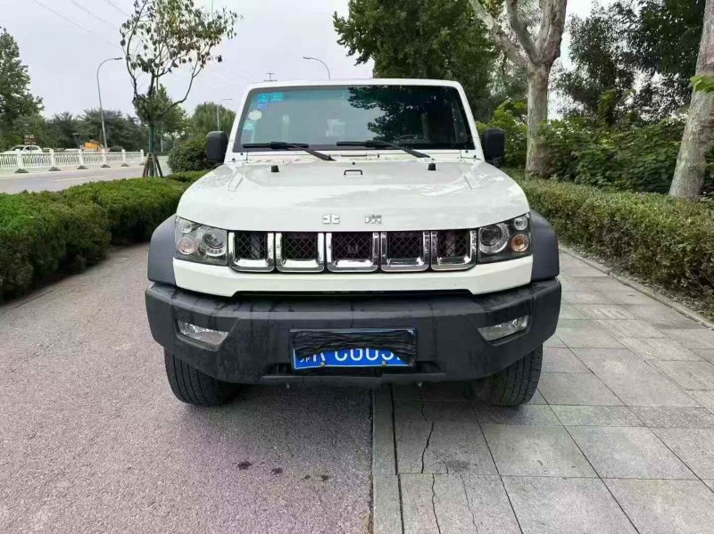 17年东营北京BJ40