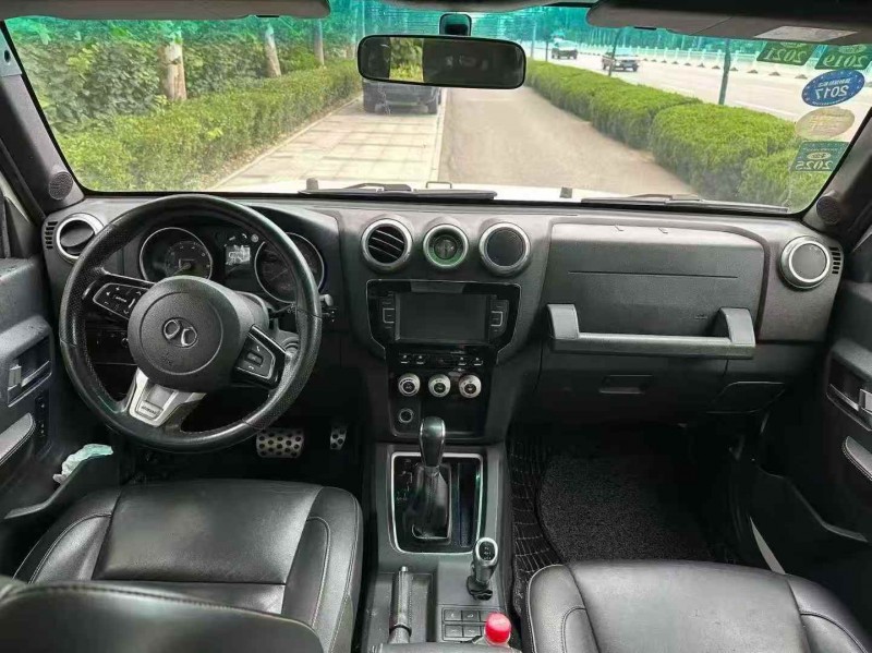 17年东营北京BJ40