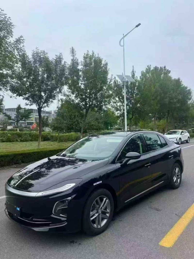 25年烟台红旗E-QM5