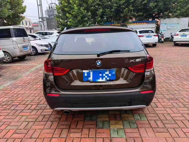 12年青岛宝马X1