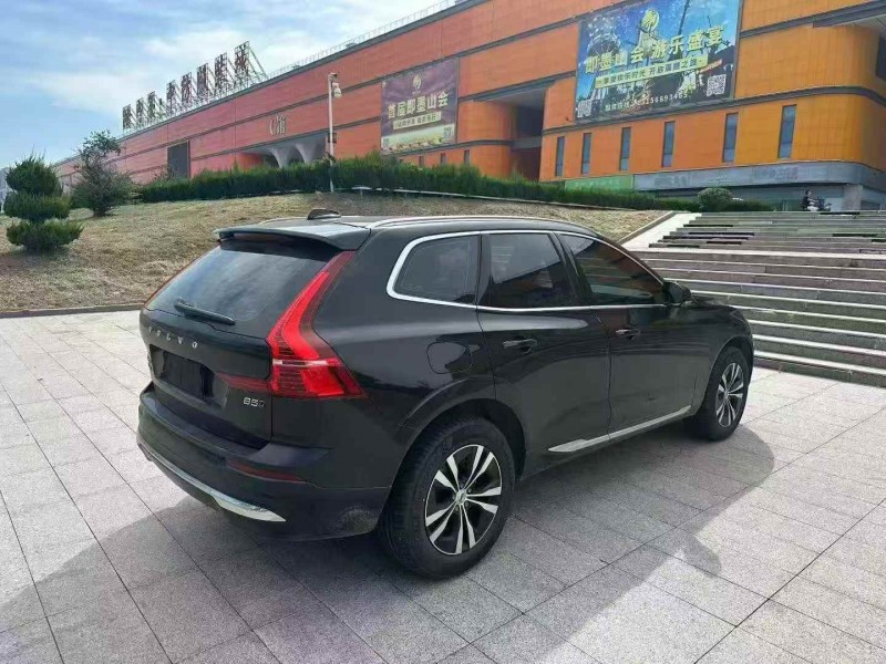 24年青岛沃尔沃XC60